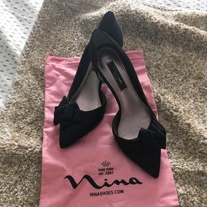Nina dress shoes